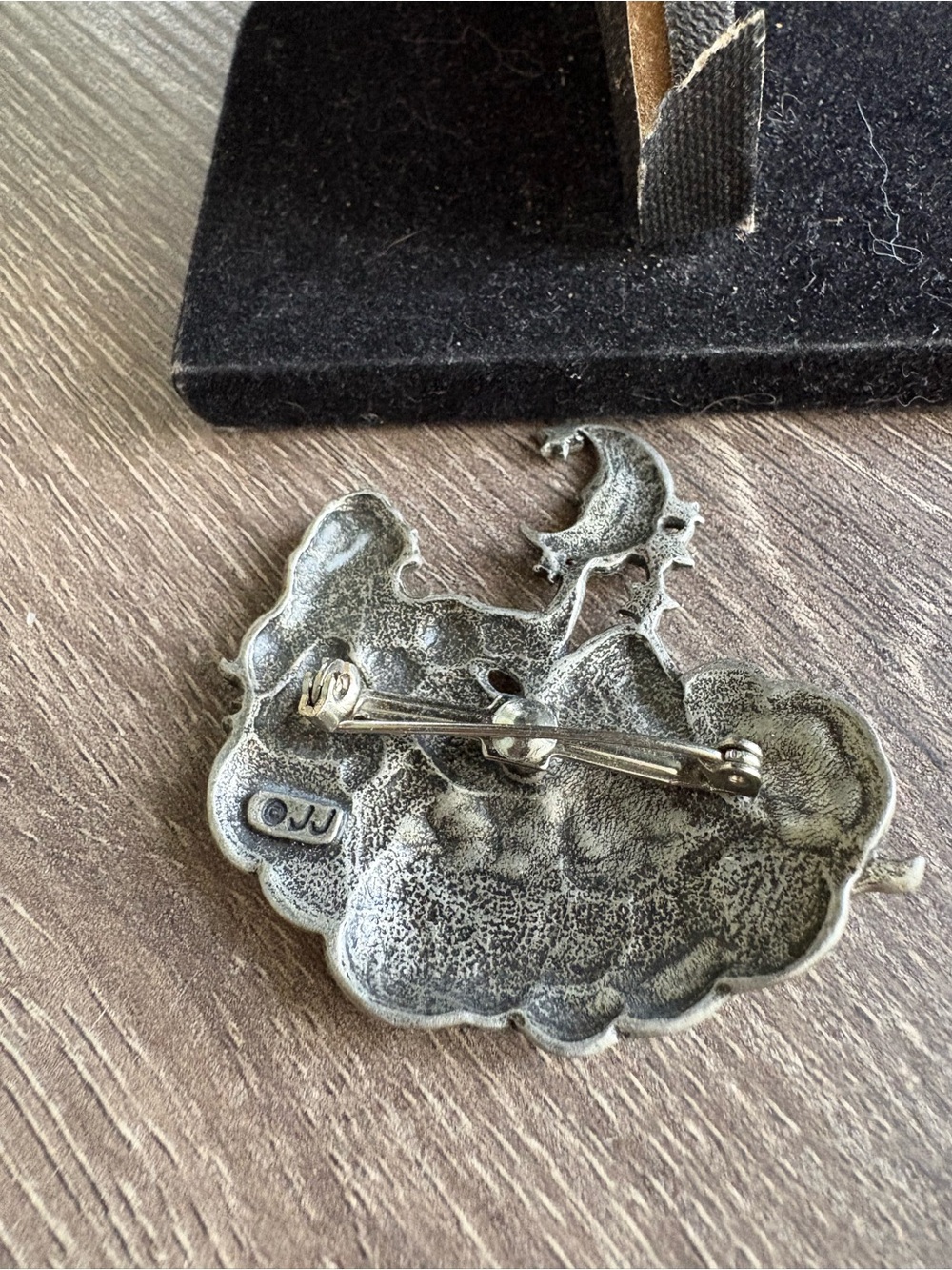 Vintage JJ Jonette Pewter moon lady stars cloud angel pin - Picture 3 of 4